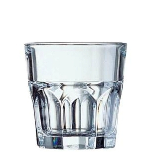 Bicchiere Arcoroc. Collezione Granity Temperato. Capacita' 16 cl; altezza 7,5 cm; diametro 7 cm.