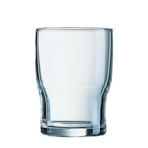 Bicchiere Arcoroc. Collezione Campus Temperato. Capacita' 18 cl; altezza 8,8 cm; diametro 6,5 cm.
